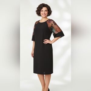 Gabby Skye Women's Mesh Sleeved Dress 10